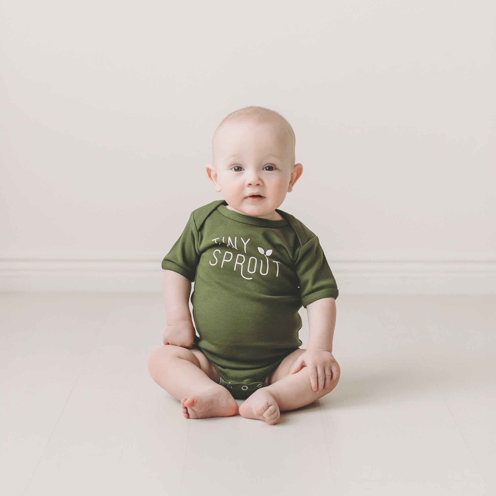 PRE-ORDER - Tiny Sprout baby bodysuit / onesie - Hilland sonconstruction.